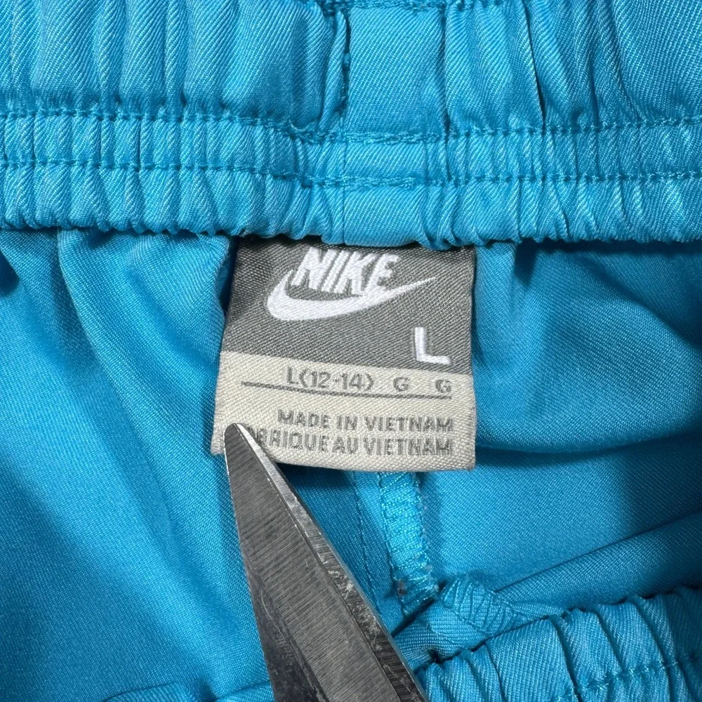 Nike women athletic